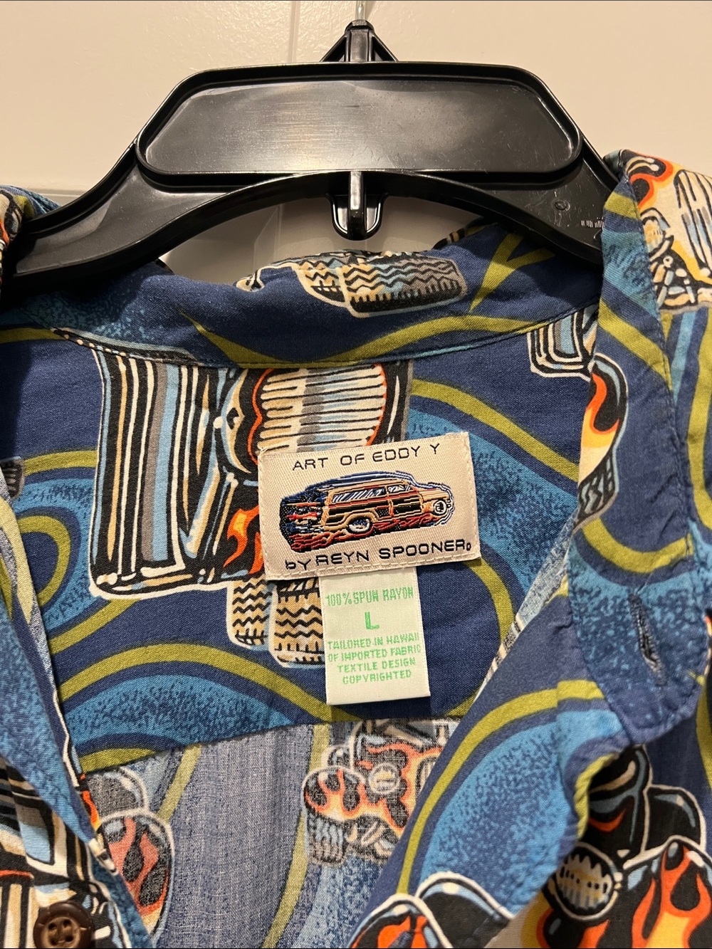 Art of Eddy Y by Reyn Spooner Hawaiian Button Down Shirt Hot Rod Flames - Picture 3 of 3